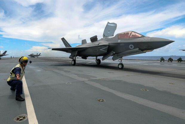 F-35 jet on board HMS Queen Elizabeth.