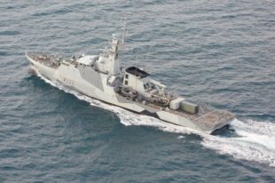 HMS FORTH at sea, Falkland Islands. Photography by crew onboard Royal Air Force A400M, British Forces South Atlantic Islands.